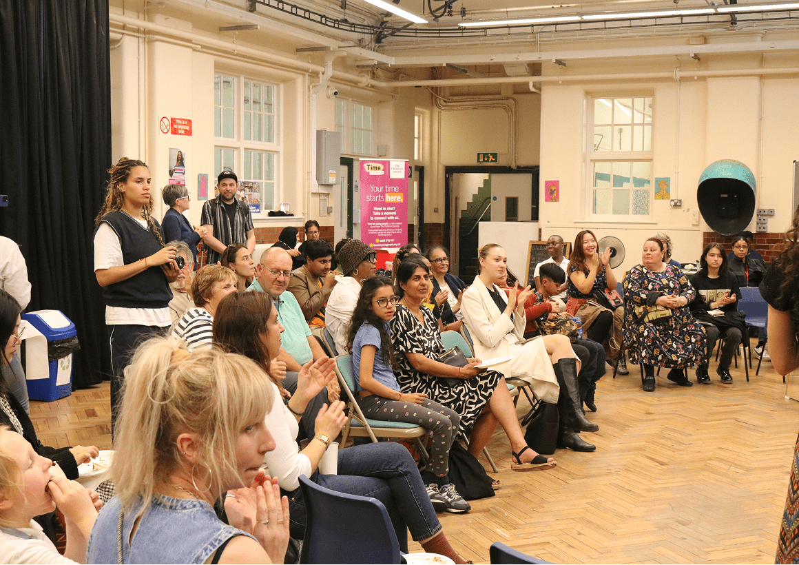 audience-watching-music-event-in-rosetta-arts-east-london audience-watching-music-event-in-rosetta-arts-east-london